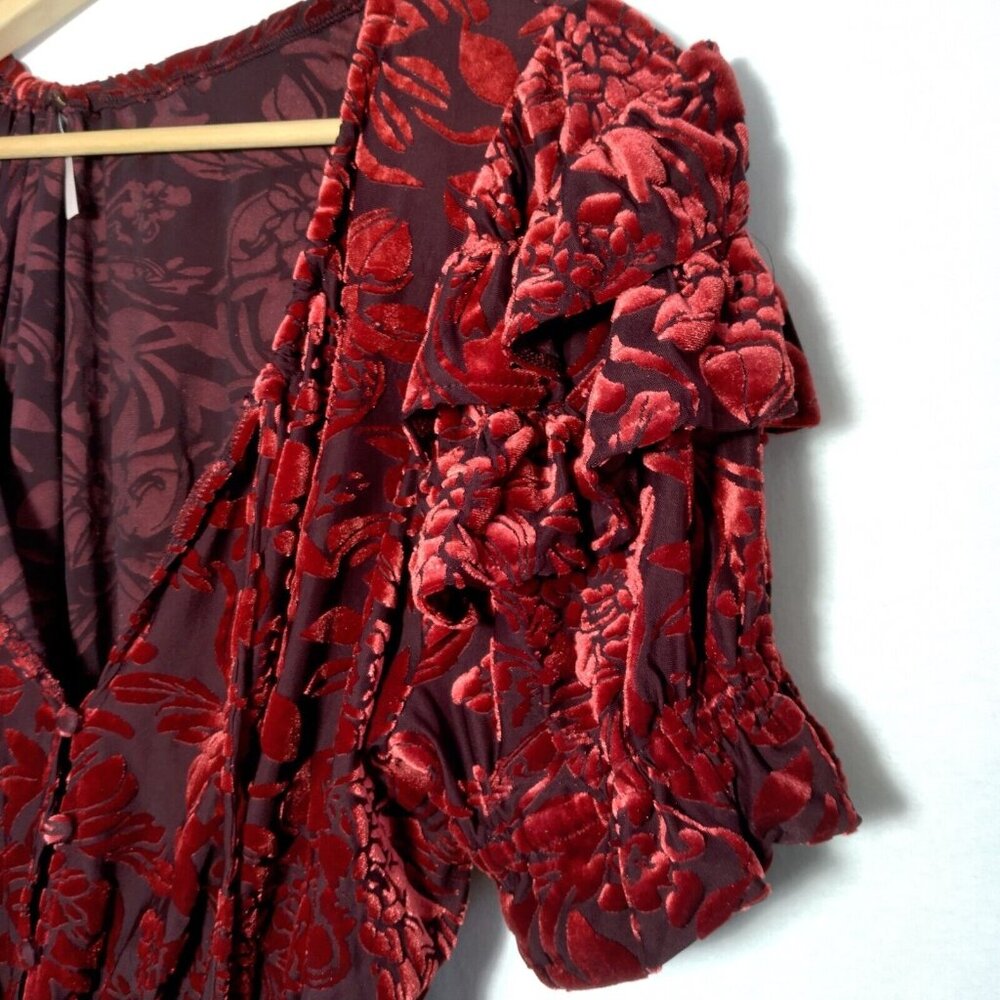 Free People Velveteen Dream Shirt S Red Floral Velour Crop Peasant Ruffle V Neck - Picture 7 of 16